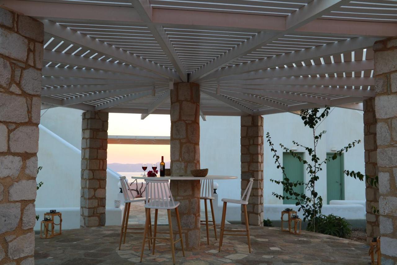 Hawk Stone Apartment Adamantas  Exterior photo