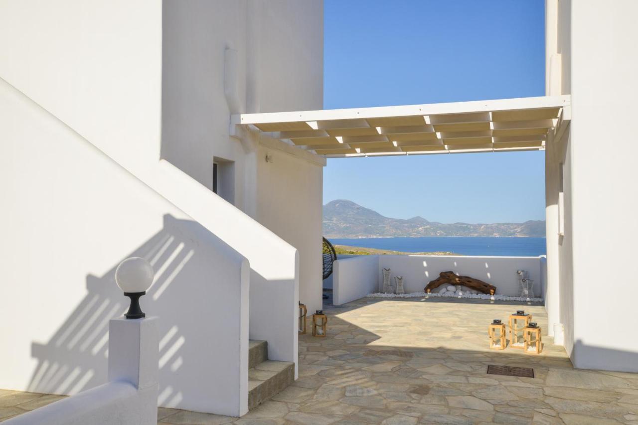 Hawk Stone Apartment Adamantas  Exterior photo