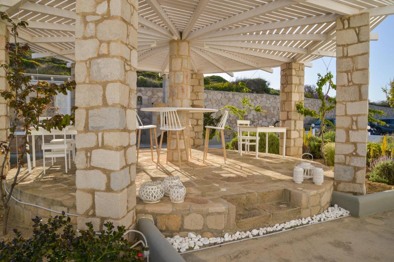 Hawk Stone Apartment Adamantas  Exterior photo